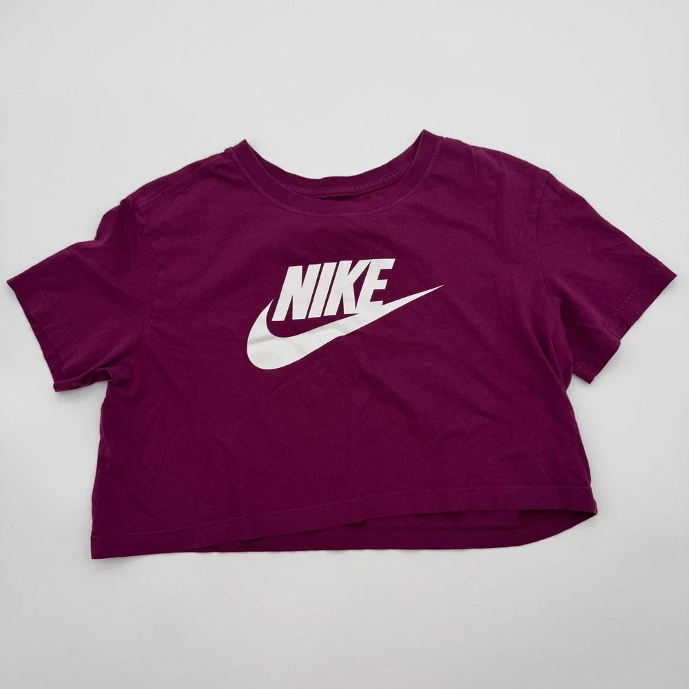 Nike Womens Essential Cropped T-Shirt Berry Purple Logo Loose Fit Small